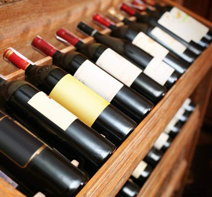 Distribution de vin Cravant-les-Côteaux